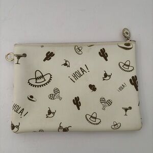 Stoney Clover Lane Pouch